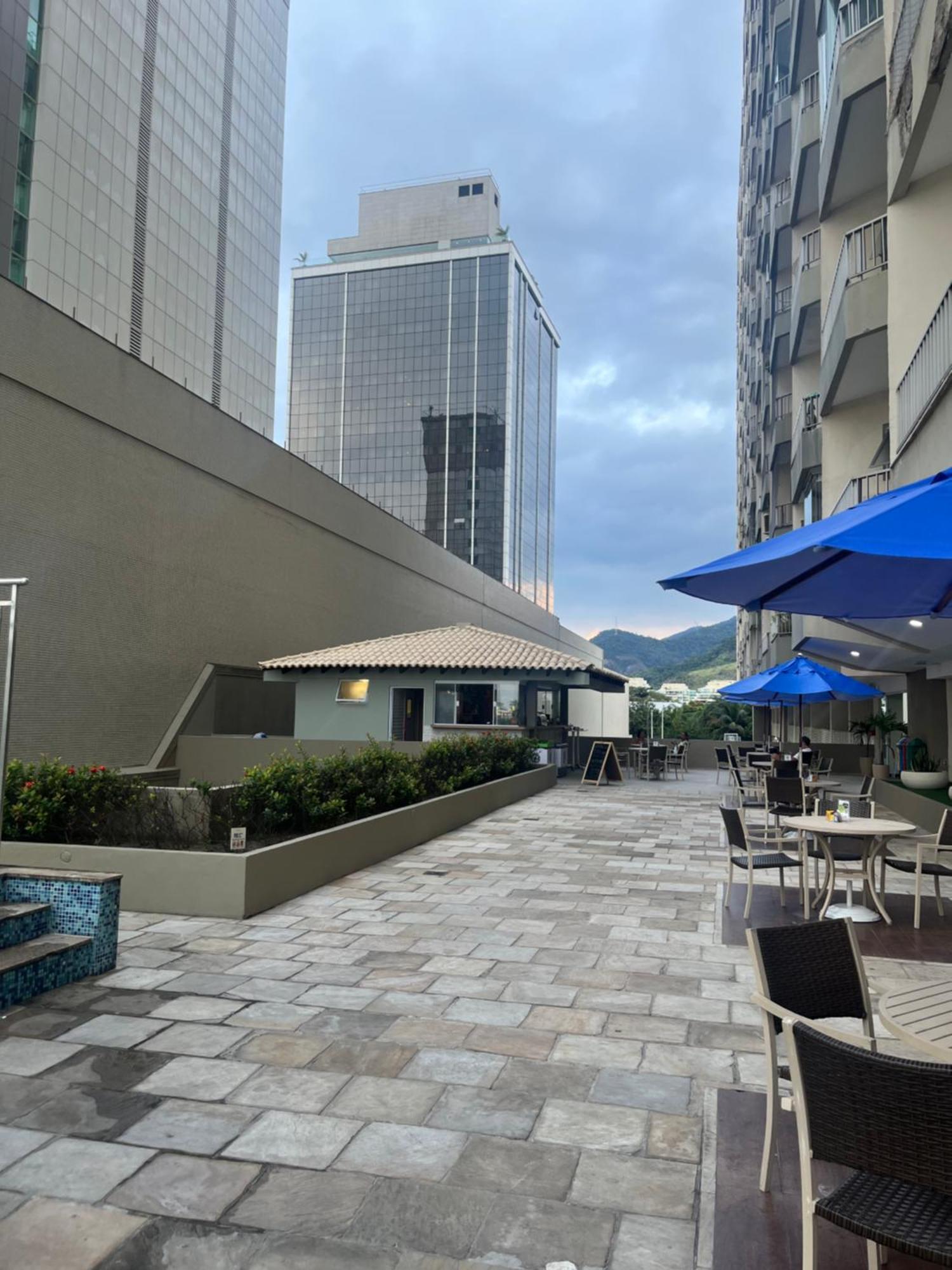 Apartamento Apto Barra Da Tijuca Frente Pro Mar